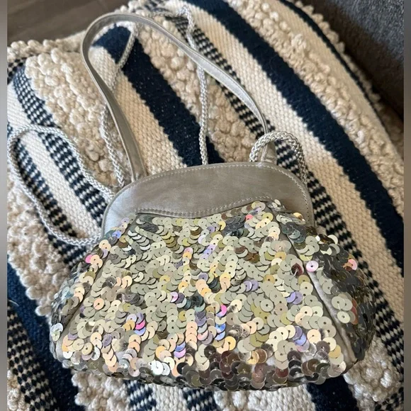 Vtg Preston & York Silver Sequined Small Evening Hand Bag Y2K - Picture 2 of 10